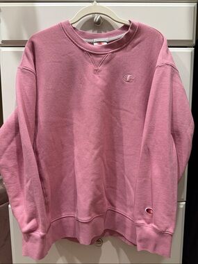 Champion Dusty Pink Embroidered Logo Crewneck Sweatshirt